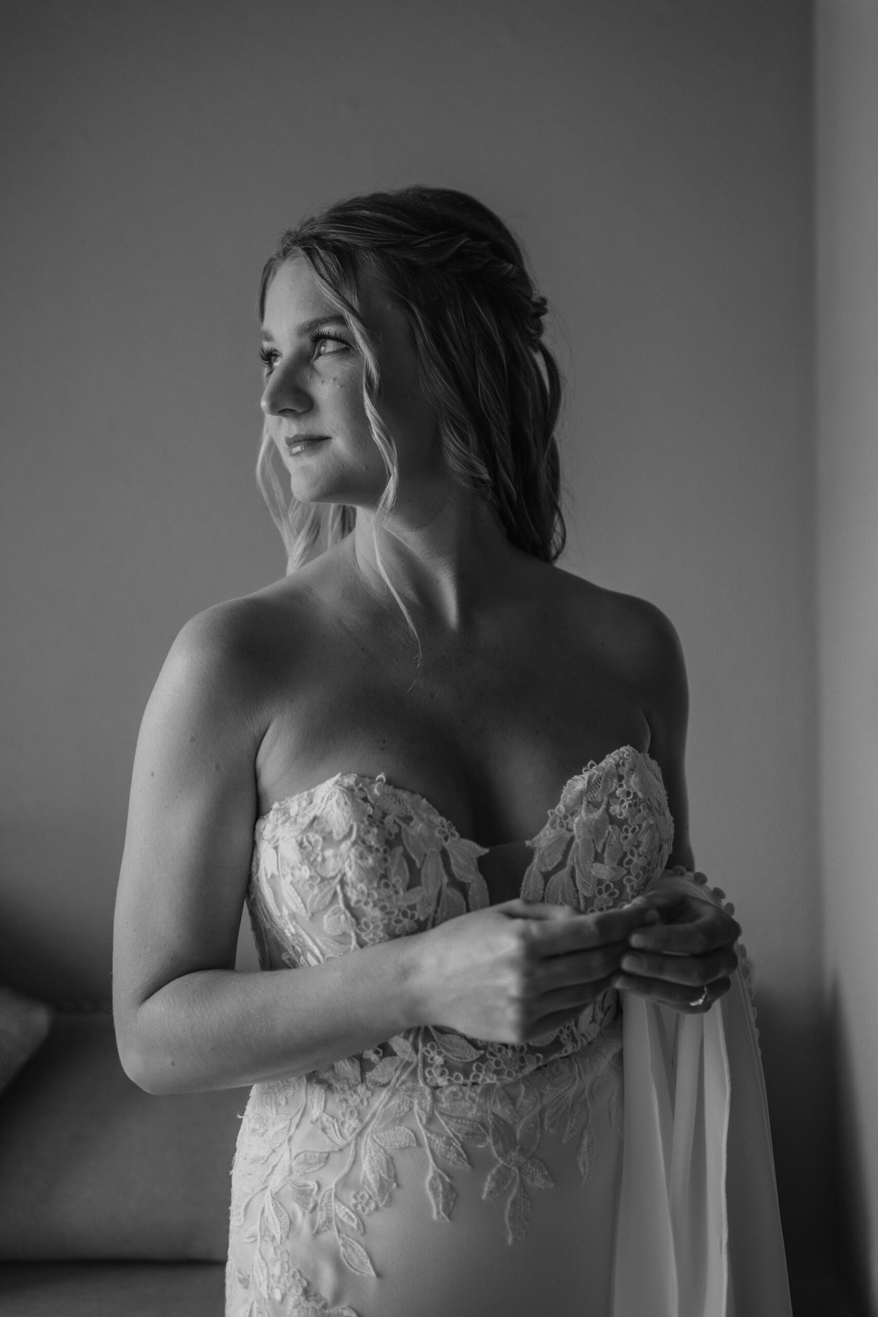 Black and white bridal portrait at Four Seasons Maui, bride looking to the side